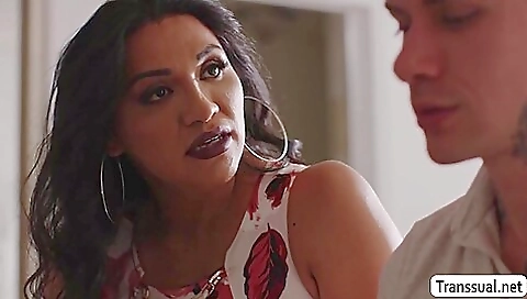 Latina stepsister has a great deepthroat and anal sex