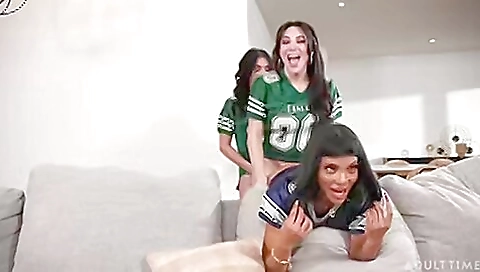 Brunette with huge boobs is getting her ass rimmed