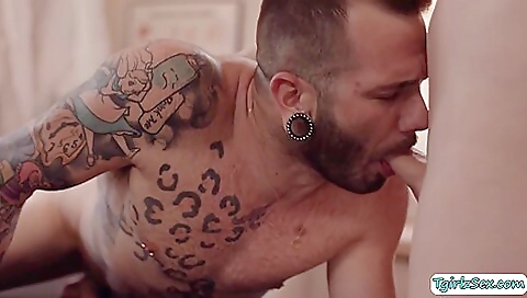 Blonde blonde woman with a great mouth and ass enjoys fucked deep