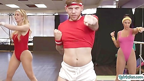 Tattooed blonde with long hair gets fucked and drilled